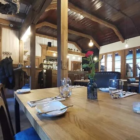 Brat Lata Goscinne Bed & Breakfast Sopoty